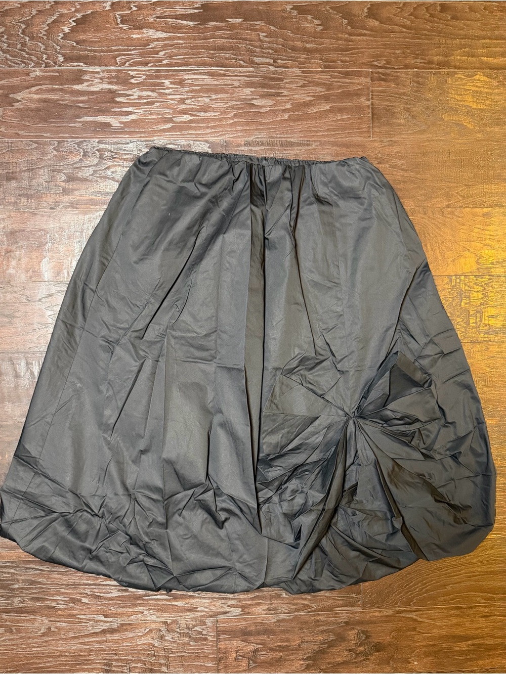 NWT Zara Black Oversized Bow Bubble Hem Midi Skirt Size Large - Picture 4 of 10